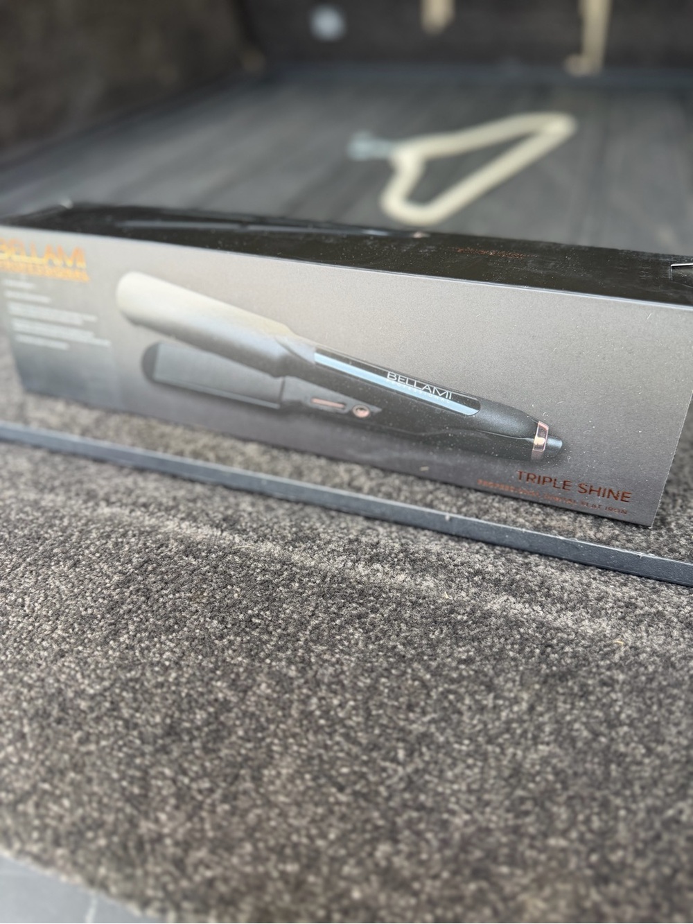 Bellami Triple Shine Professional Digital Flat Iron- NWT!! Never used!!